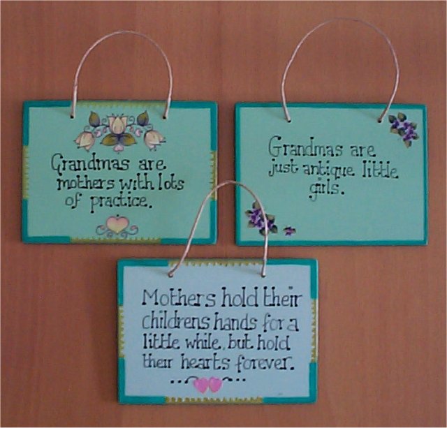 Small plaques Many humorous quotes sayings available eg